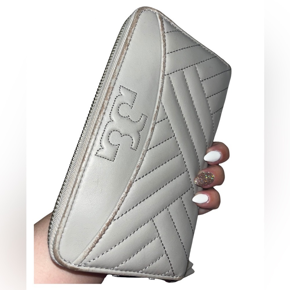 Tory Burch Alexa Zip Continental Wallet Grey Quilted Leather - Picture 6 of 16